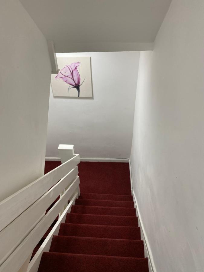 Westgate Apartments Нюкасъл ъпон Тайн Екстериор снимка