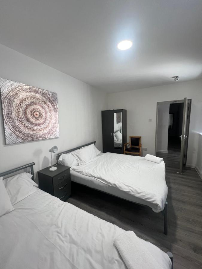 Westgate Apartments Нюкасъл ъпон Тайн Екстериор снимка
