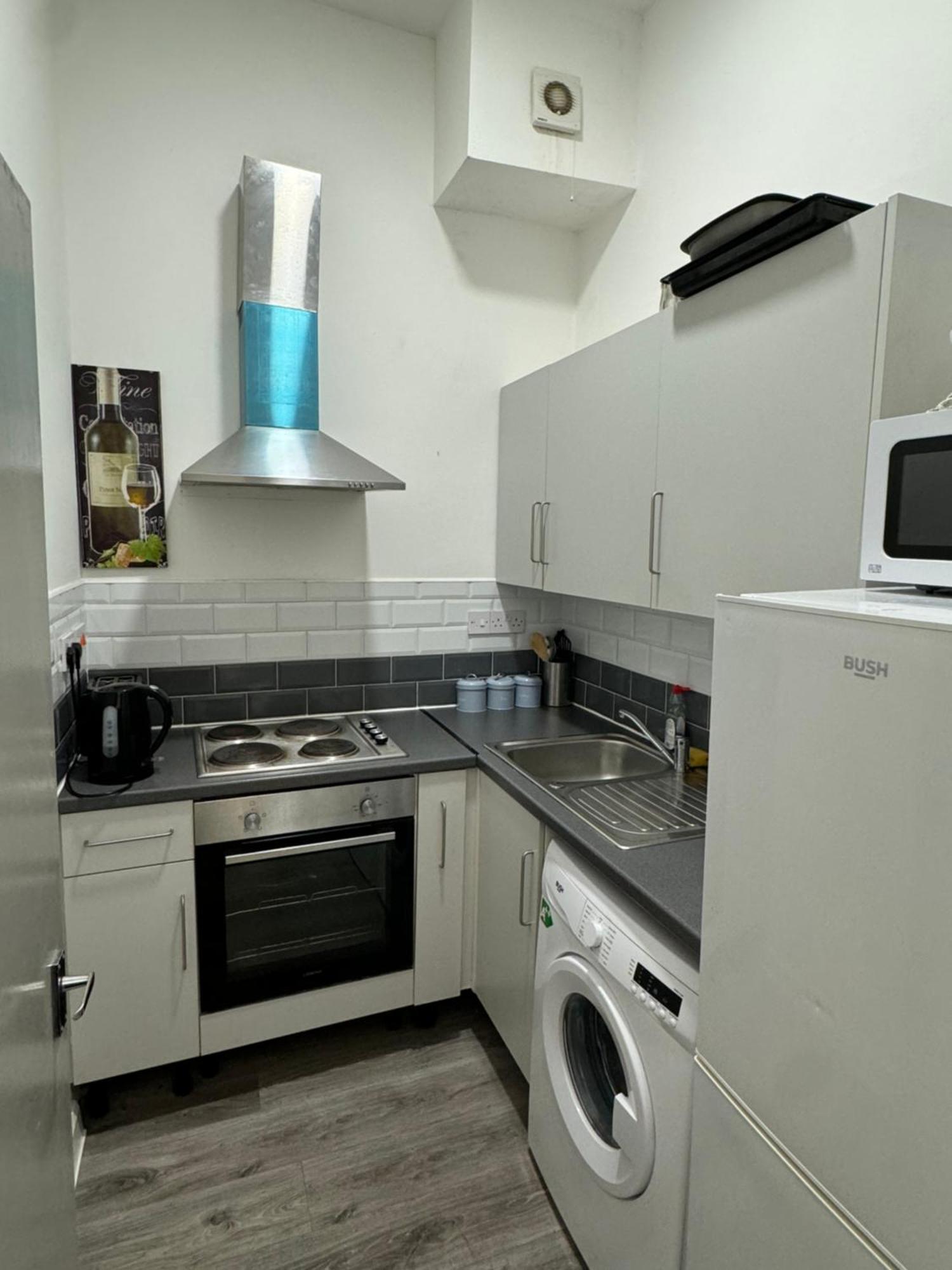 Westgate Apartments Нюкасъл ъпон Тайн Екстериор снимка